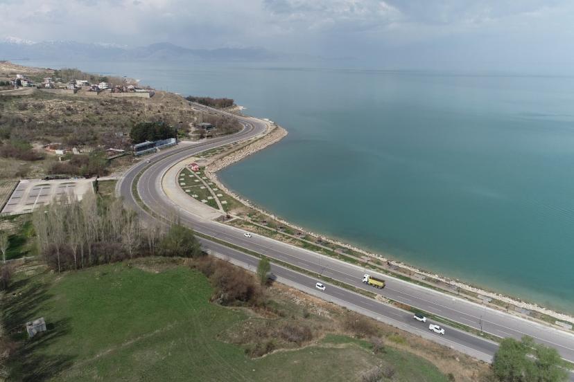 Edremit’te önemli proje: Sahildeki mesire alanı yenileniyor
