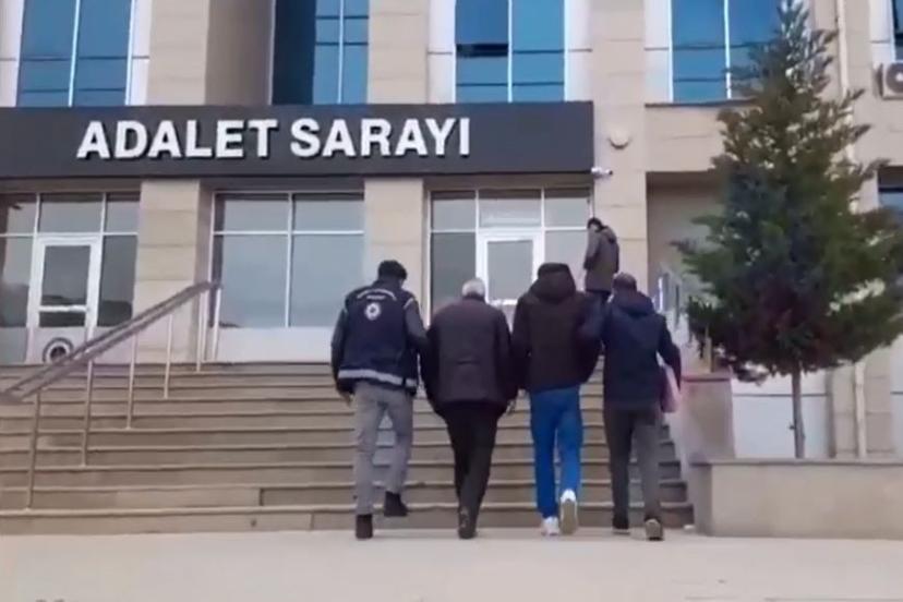 Van’da 10 organizatör yakalandı