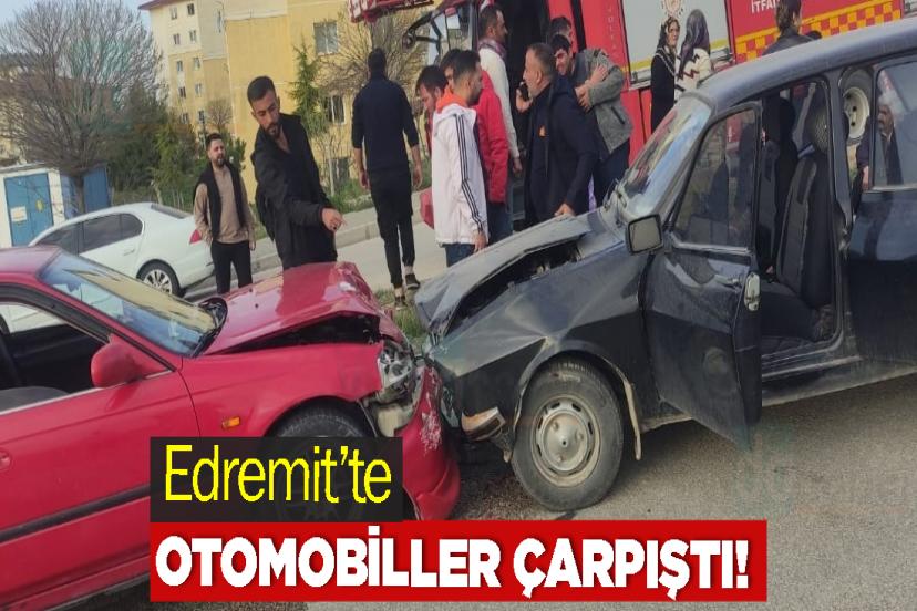 Edremit’te Otomobiller Çarpıştı!