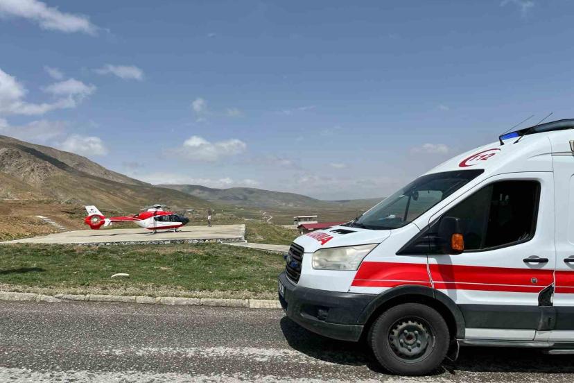 Ambulans helikopter kafa travması geçiren hasta için havalandı