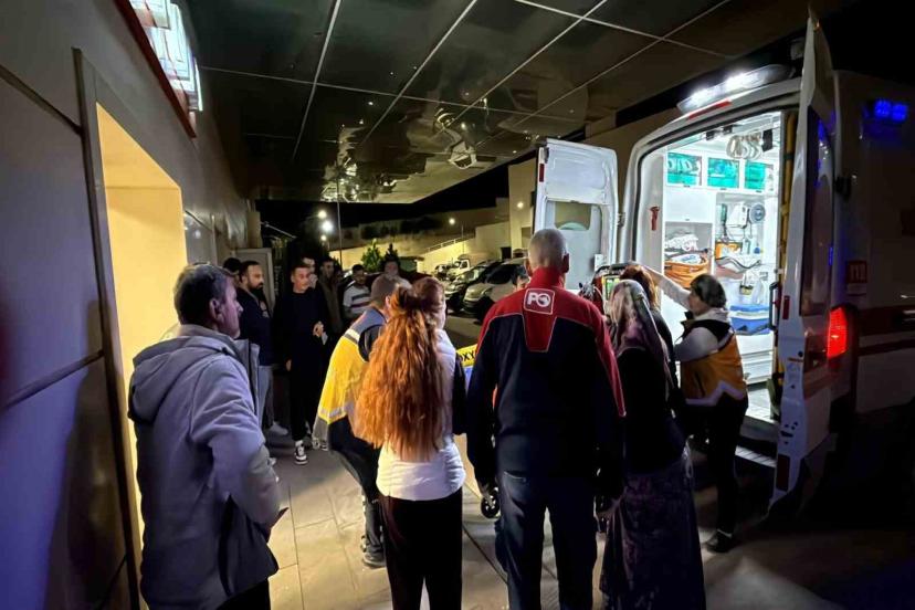 Öfkeli Kardeş Ağabeyini ve Yengesini Vurdu