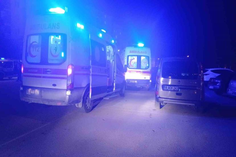 Silahlı kavga! Baba ve oğul yaralandı