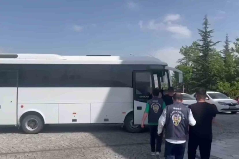 Sosyal medya dolandırıcılarına operasyon