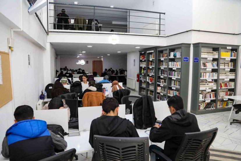Van Büyükşehir Belediyesinin etüt merkezleri öğrencilerin hizmetinde