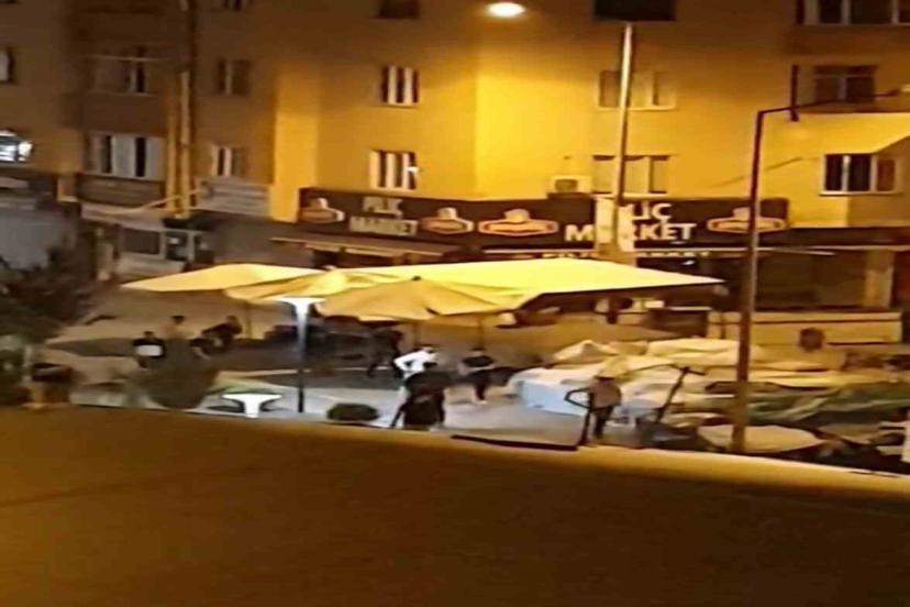 Gece yarısı sokak kavgası