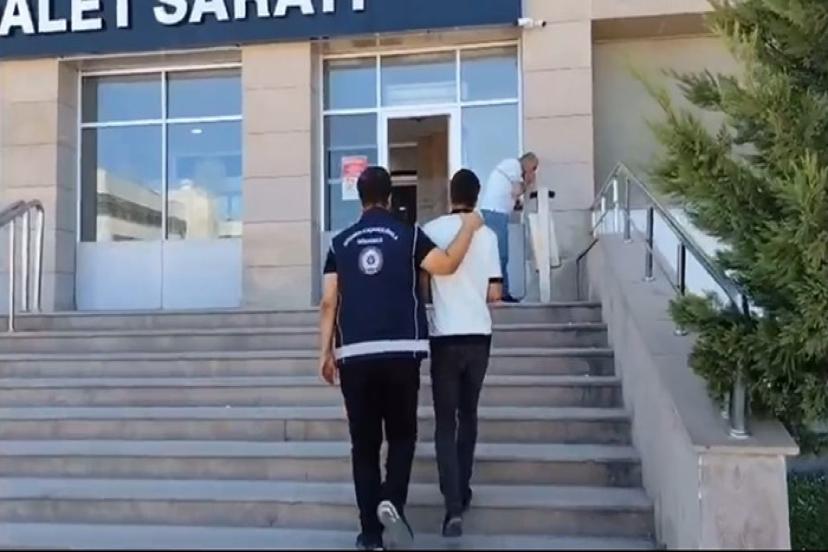 Van’da 3 organizatör tutuklandı