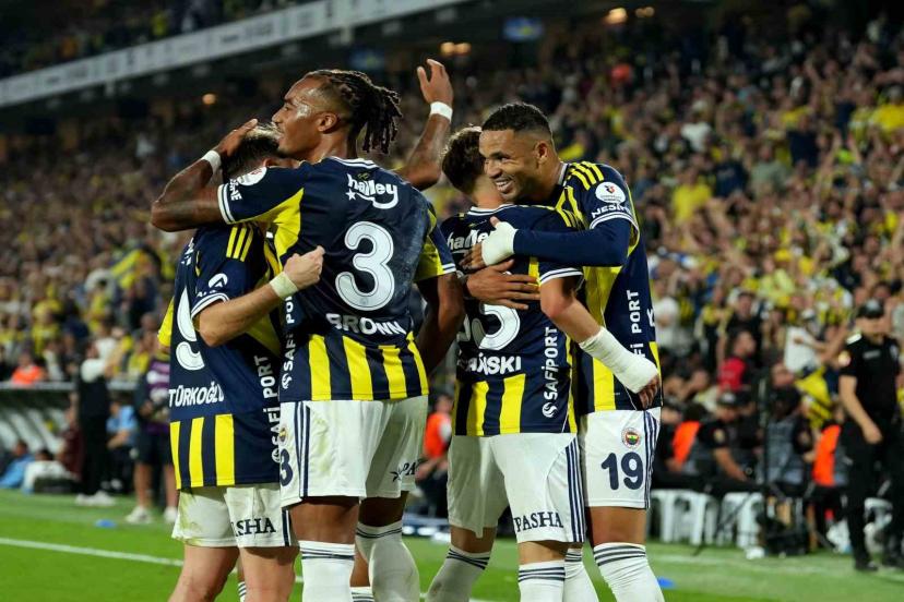 Fırtına Trabzon'a esti: Zaferin adı Fenerbahçe