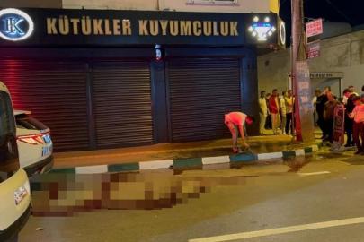 Husumetlisini başından vurdu