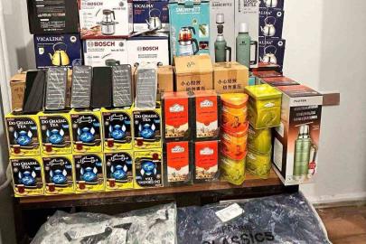 Van’da gümrük kaçağı malzemeler ele geçirildi