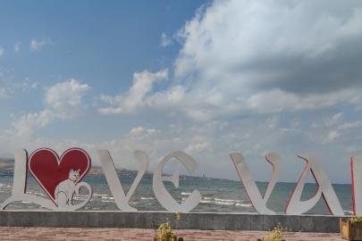 Artos Dağı’nın zirvesine mevsimin ilk karı düştü