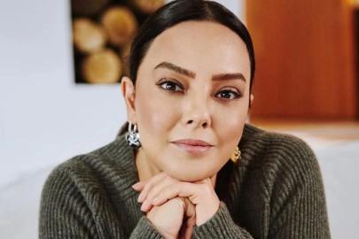 Ebru Gündeş'ten boşanma sonrası yeni imaj