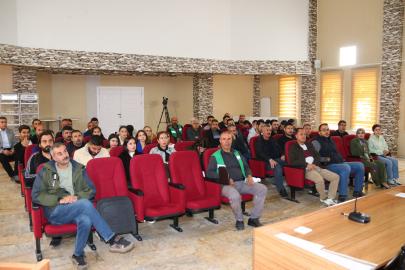 Edremit Belediyesi personeline Bağımlılıkla Mücadele semineri