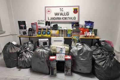 Van’da gümrük kaçağı malzeme ele geçirildi