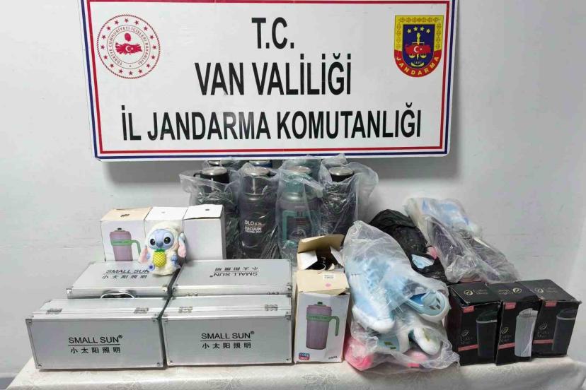 Van’da gümrük kaçakçılığı operasyonu