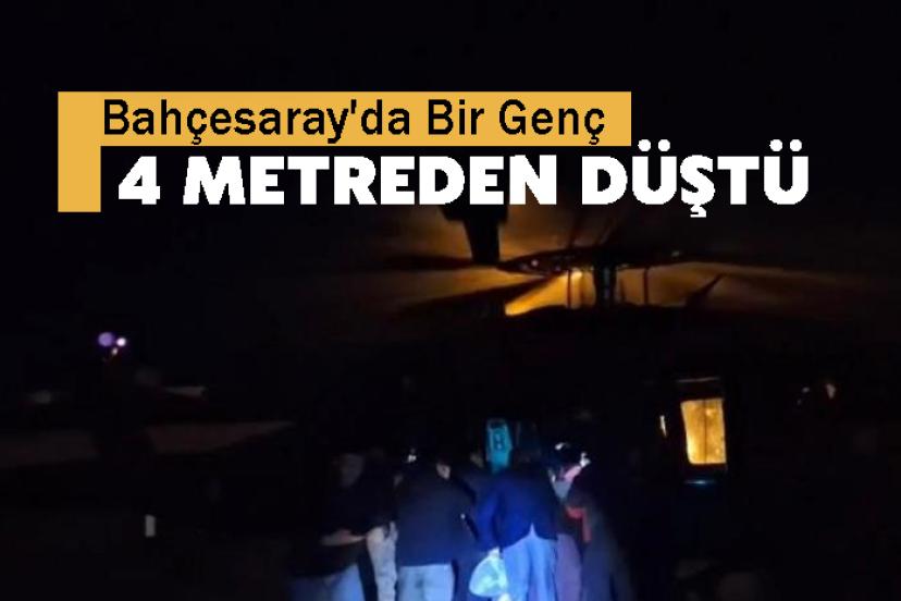 Bahçesaray'da Bir Genç 4 Metreden Düştü