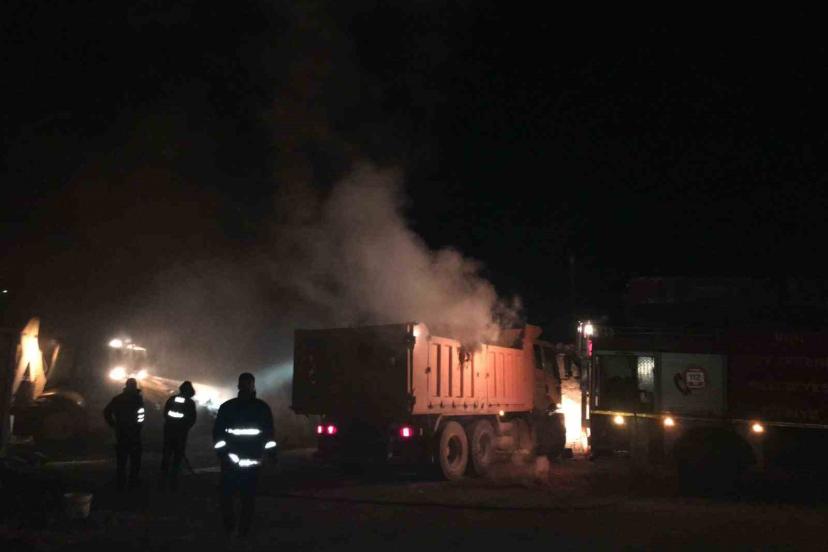 Başkale’de samanlıkta korkutan yangın