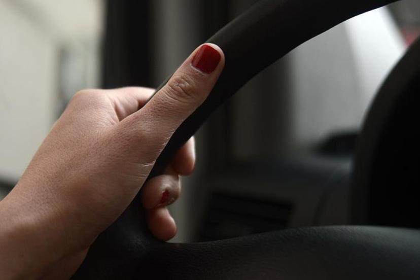 Ehliyetini değiştirmeyenlere bir ceza da sigortadan