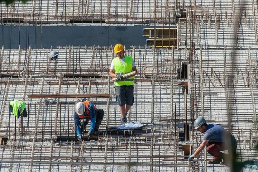 İnşaat işçilerinin maaşı 100 bin lirayı geçti