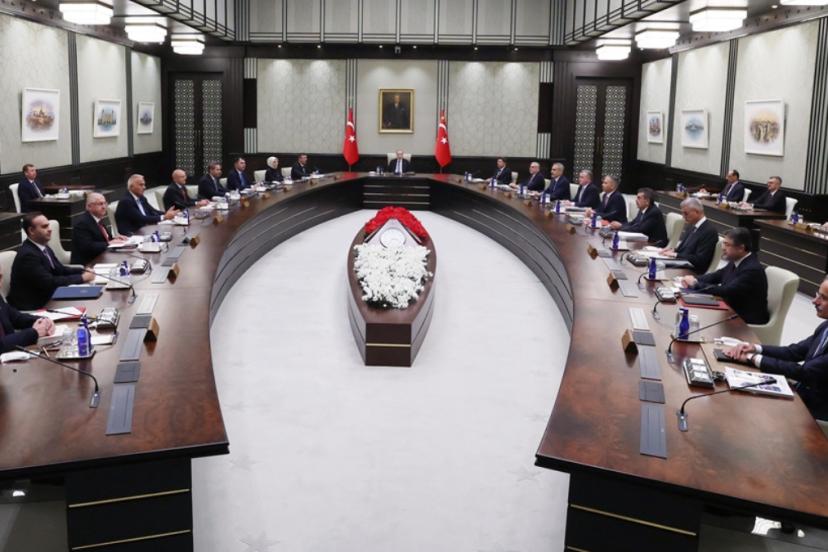 Kabine toplanıyor: Önemli konular masada olacak