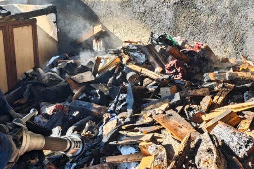 Van’da çatı yangını