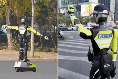 Robotlar trafik polisi oldu