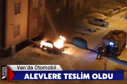 Otomobil Alevlere Teslim Oldu