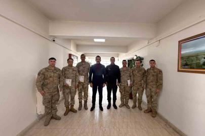 Jandarma personeline başarı belgesi verildi