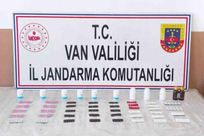 Van’da sentetik hap ve kaçak sigara ele geçirildi