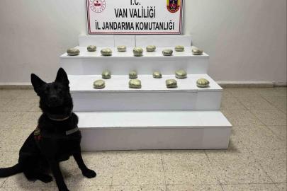 Başkale’de 20 kilo 250 gram toz esrar maddesi ele geçirildi