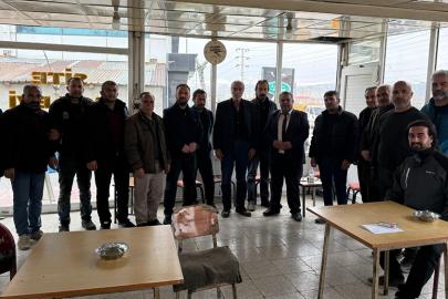 Artan maliyetler nakliyeciyi yollardan kopardı. CHP İpekyolu yönetiminin destek verdiği eylemde esnaf neler söyledi? Van lojistik sektöründe son durum...