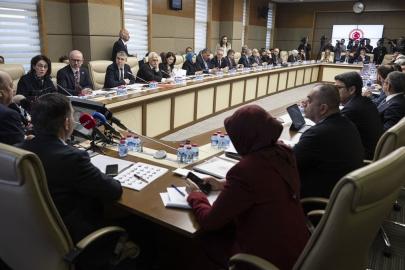 TBMM'de kabul edildi: Anne ve babaların doğum izni artıyor