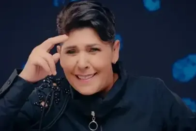 Ünlü Şarkıcı Cansever Hayatını Kaybett