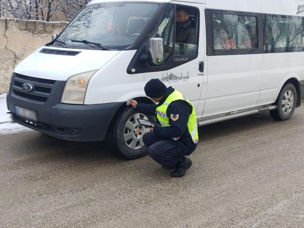 Van’da 382 araç trafikten men edildi