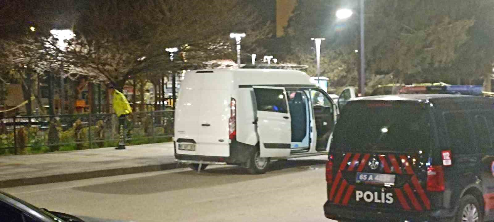 Van’da şüpheli çanta alarmı