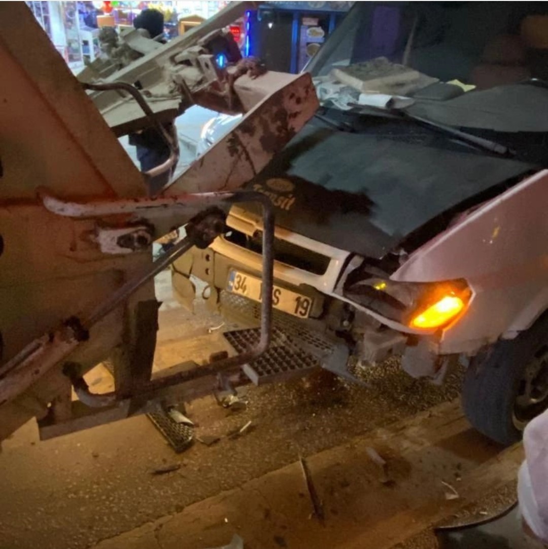 Van’da 3 ayrı trafik kazası; 3 yaralı