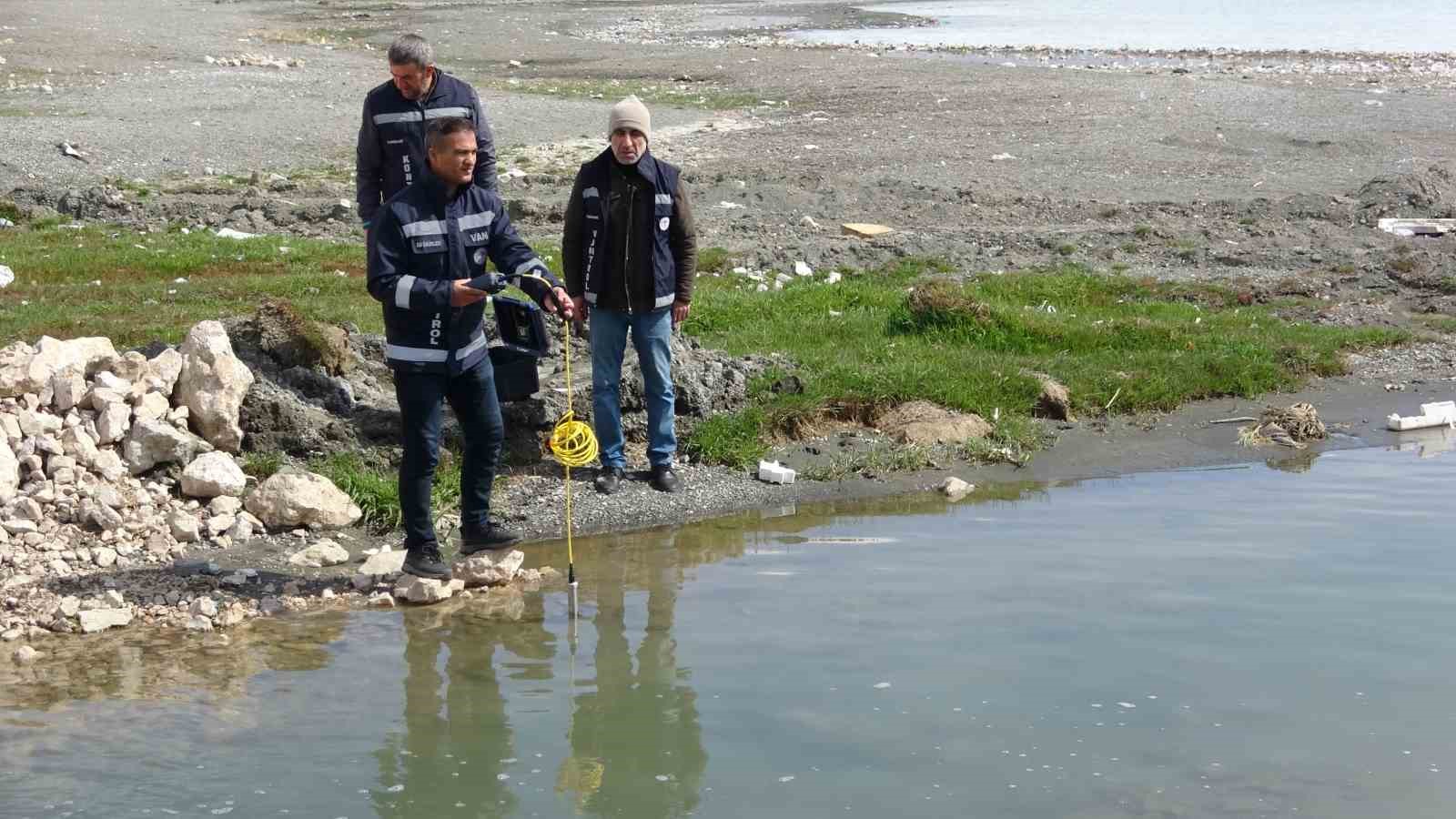 Van Gölü’ndeki inci kefallerinin göçü geç başlayacak