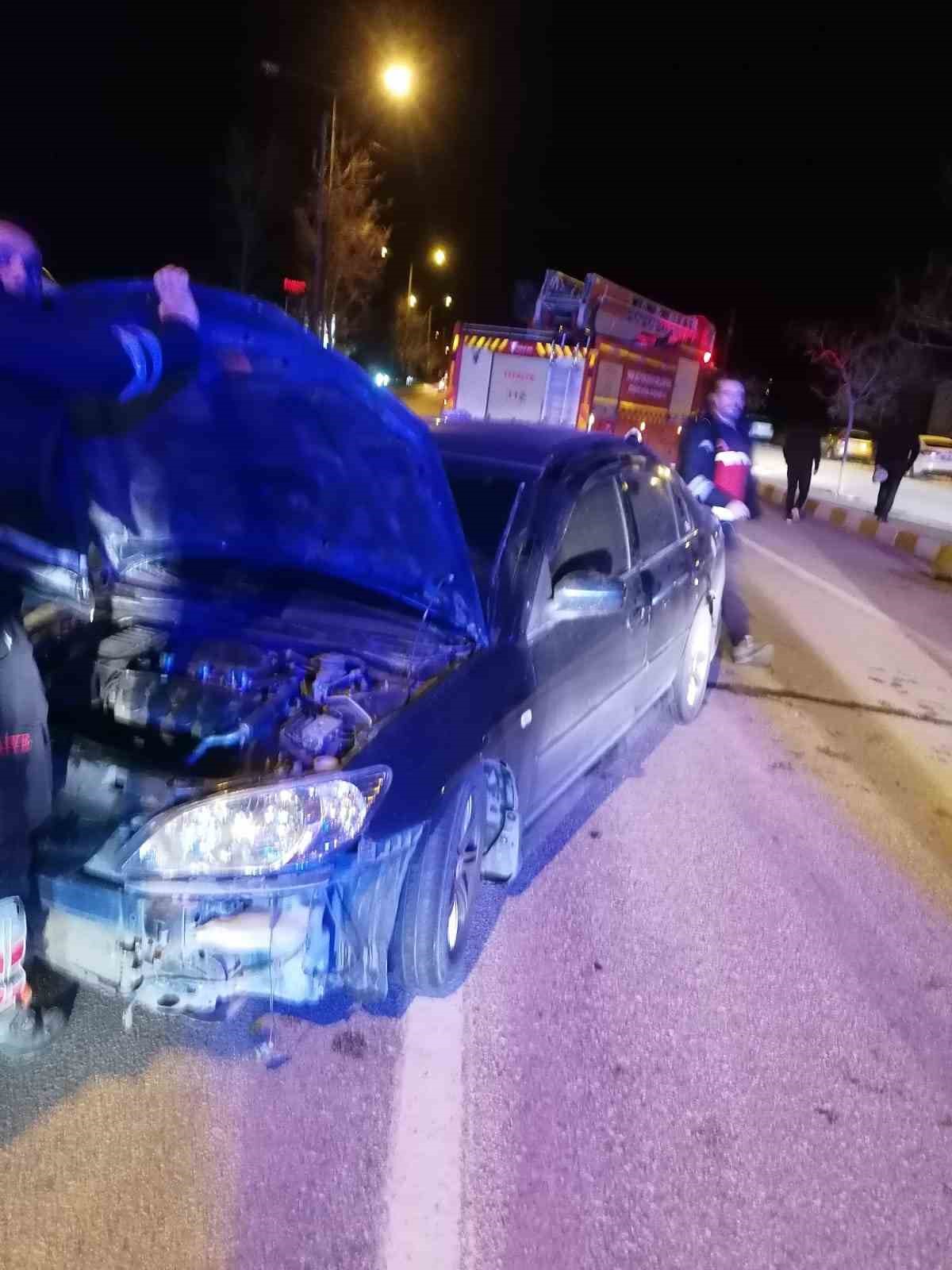 Van’da trafik kazası: 3 yaralı