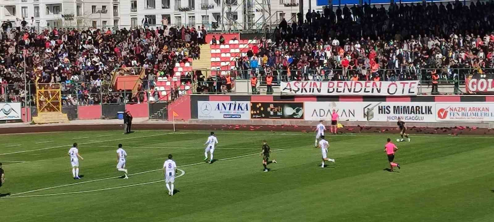 TFF 2. Lig: Vanspor FK: 0 - Kocaelispor: 0