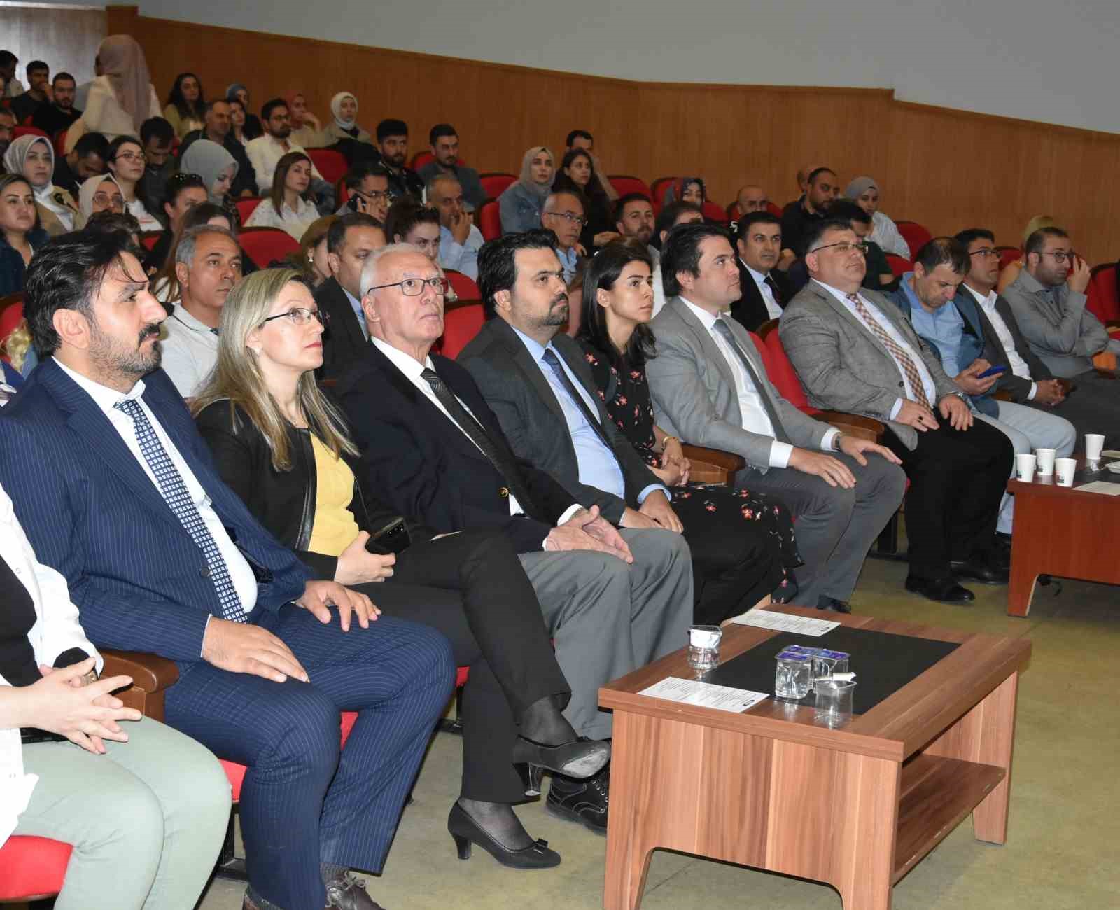 Van’da “Hasta ve Hekim İçin Güvenli Kan Transfüzyonu” eğitim semineri