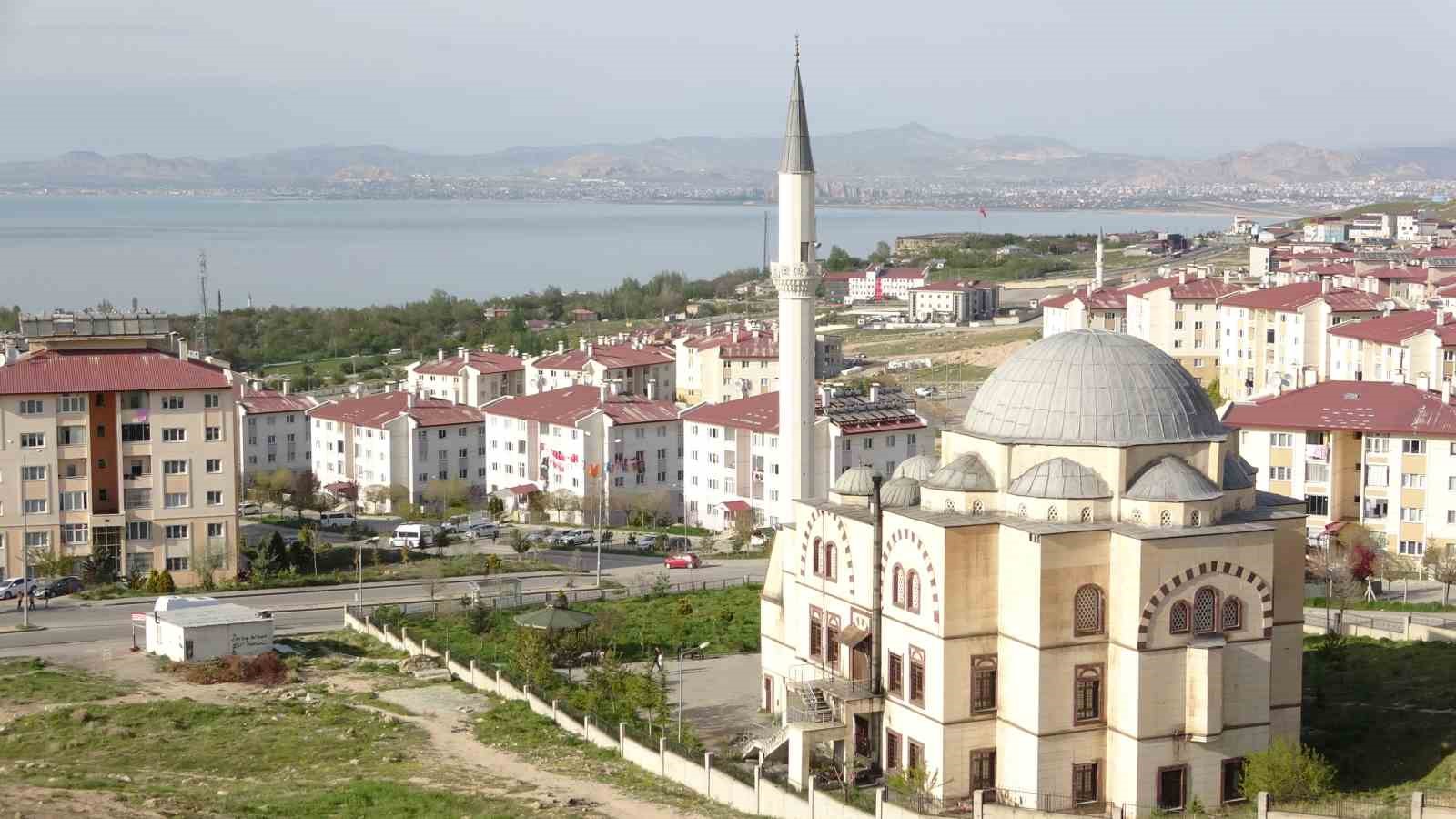 Cumhurbaşkanı Erdoğan talimat verdi, Van bir yılda ihya edildi