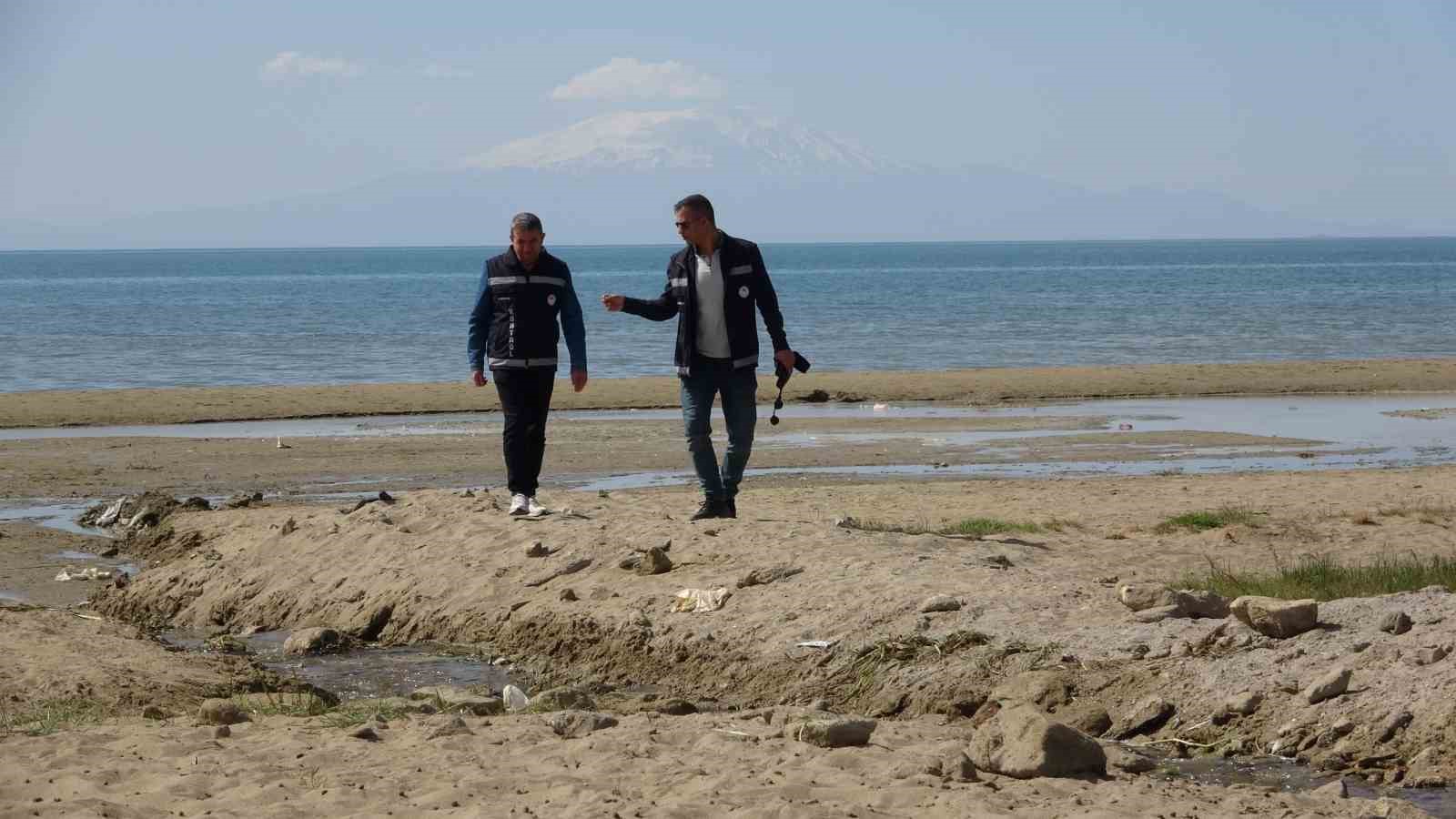 İnci kefali avcılarına göz açtırılmıyor
