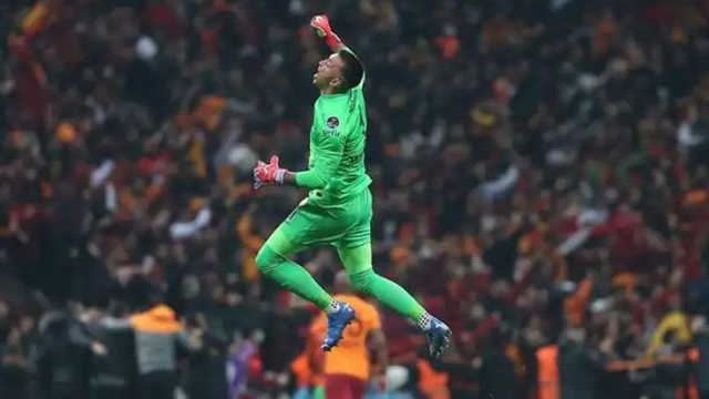 Son Dakika: Süper Lig'de şampiyon Galatasaray!