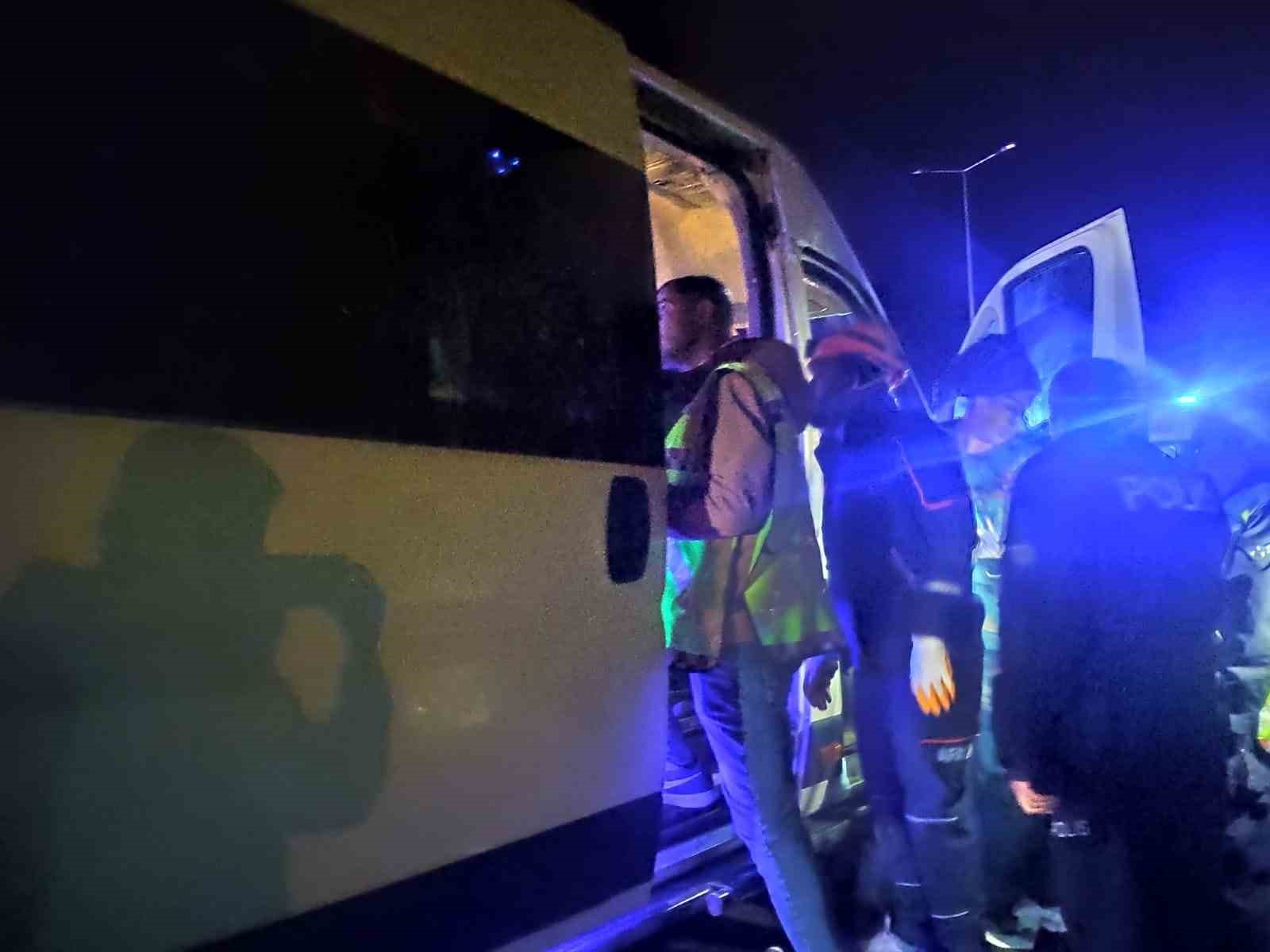 Kayseri’de feci kaza: 3 ölü, 16 yaralı