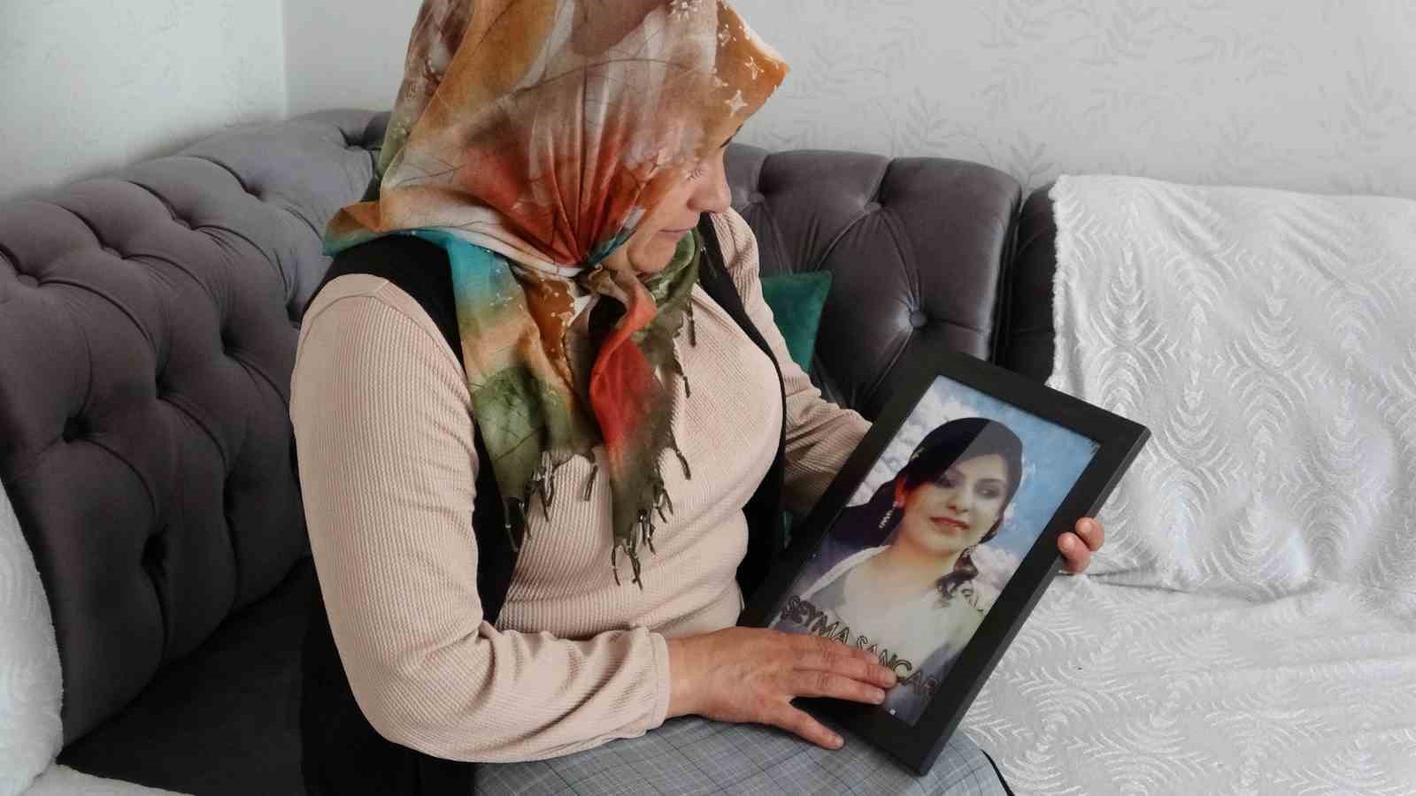 Evladı dağa kaçırılan anne Sancar, bir bayrama daha gözü yaşlı girdi