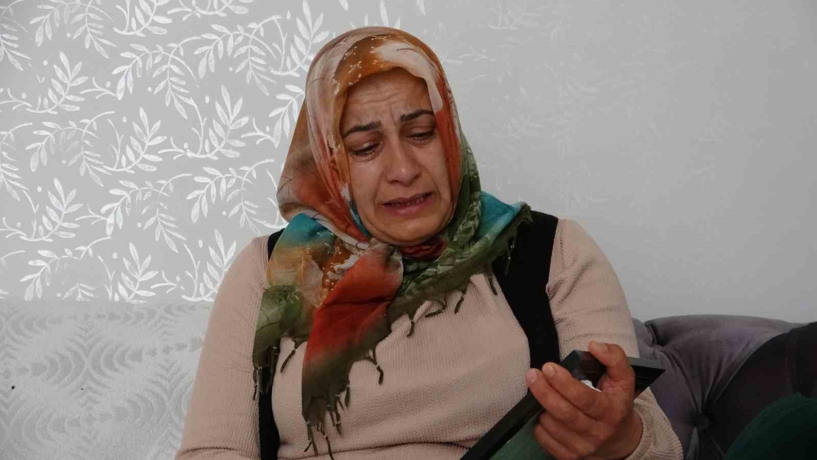 Evladı dağa kaçırılan anne Sancar, bir bayrama daha gözü yaşlı girdi