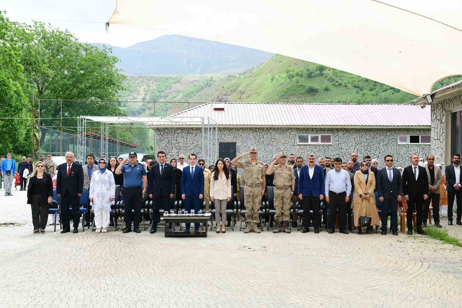 Çatak’ta ‘Hayat Boyu Öğrenme Haftası’ sergisi