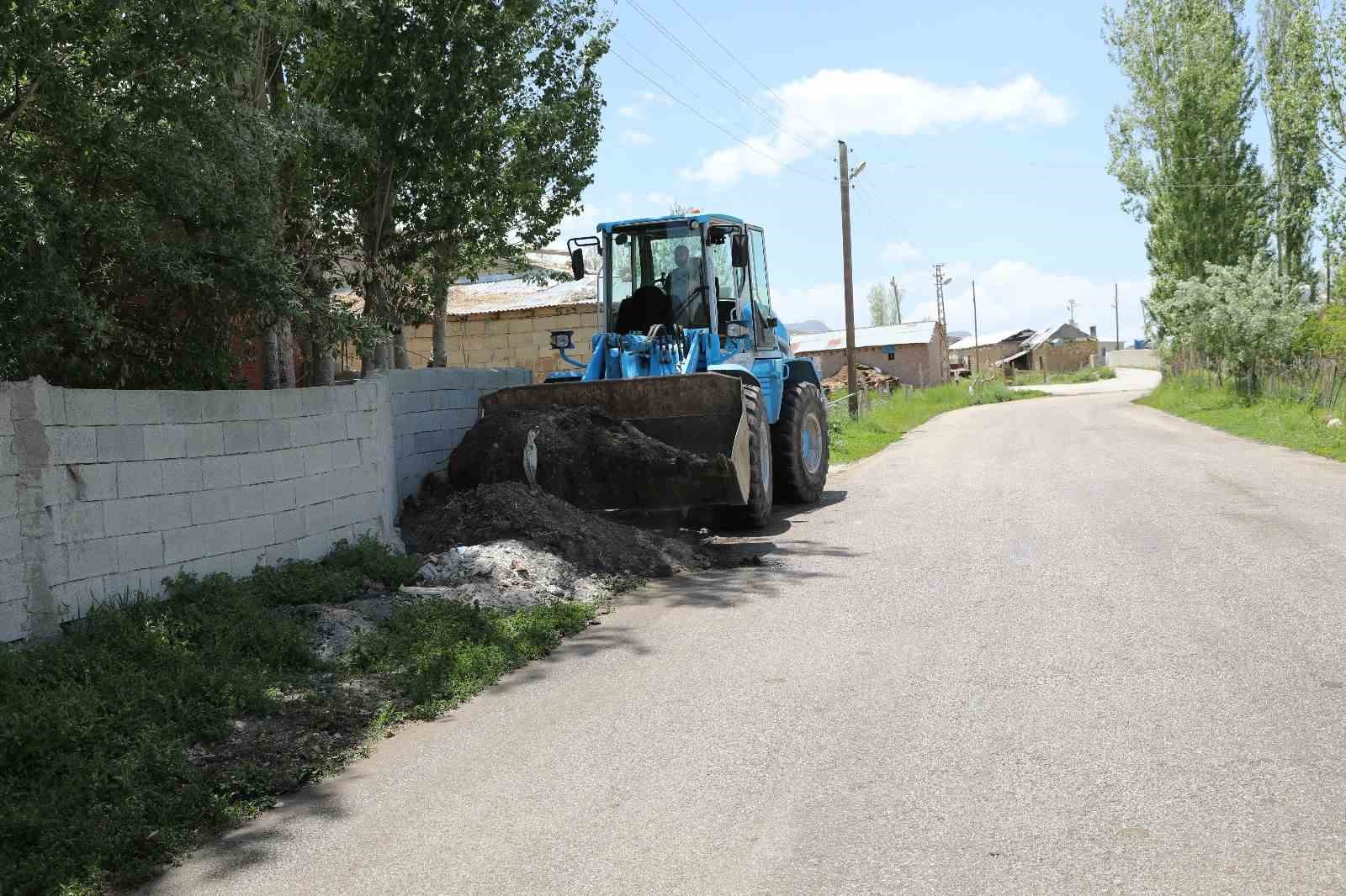 İpekyolu Belediyesinin ‘Tertemiz Köyler’ projesi devam ediyor