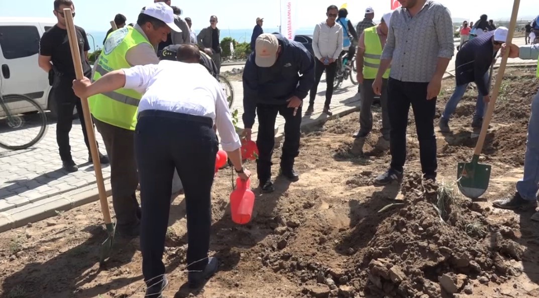 Erciş’te Dünya Çevre Günü etkinlikleri devam ediyor