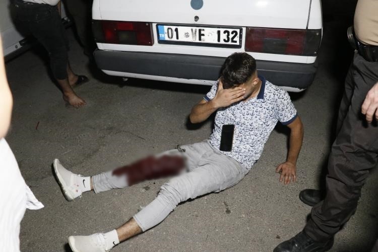 Adana’da parkta silahlı saldırı: 2 yaralı