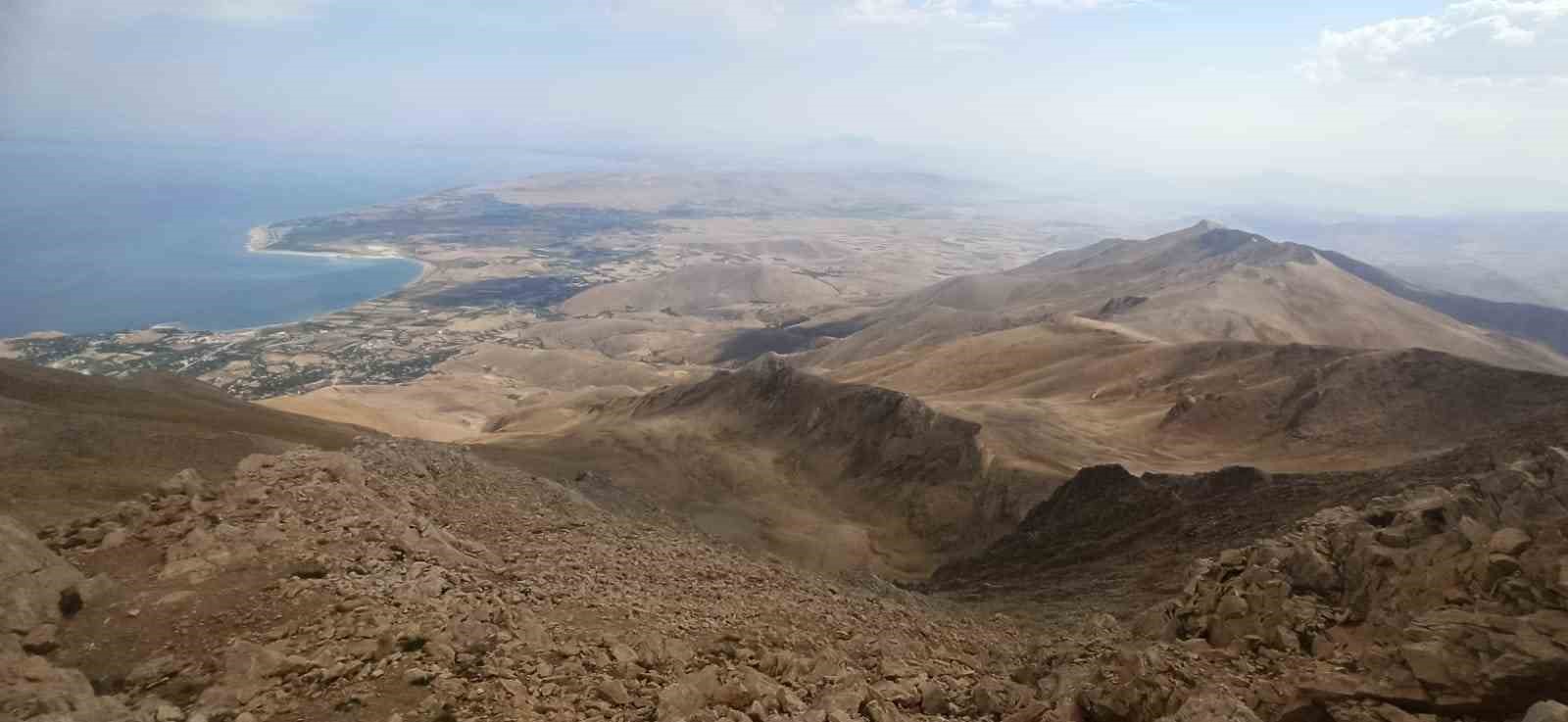 Dağcılar 11 günde 3 şehirde 3 zirve yapacak